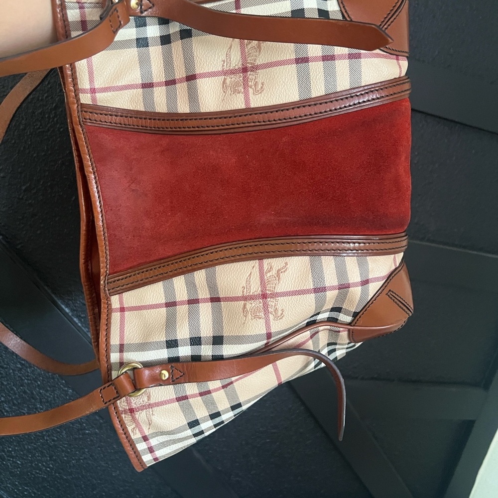Burberry Beige and Red Plaid Tote - Picture 2 of 10